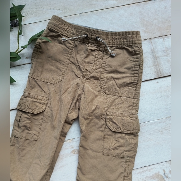 Cherokee Baby Boy Khaki Cargo Pants Straight Leg Tan Beige Size 18 Months - Picture 2 of 5